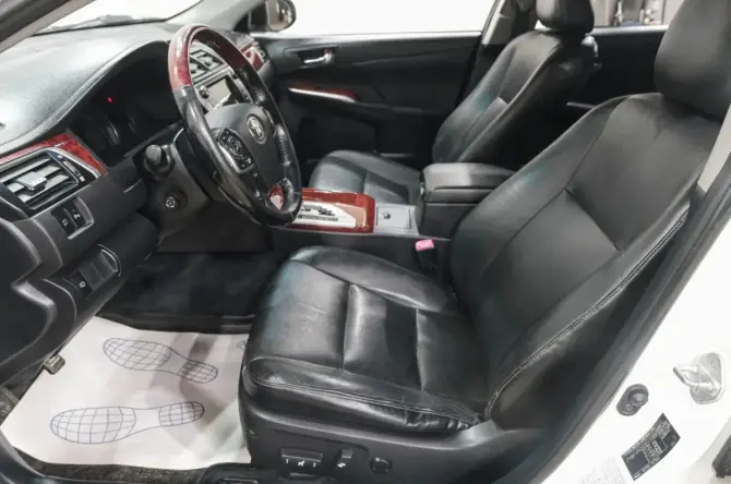 Toyota Camry VII (XV50) с пробегом 2012 года, цена 1 529 000 рублей, 190000 км, седан, Автокод Объявления