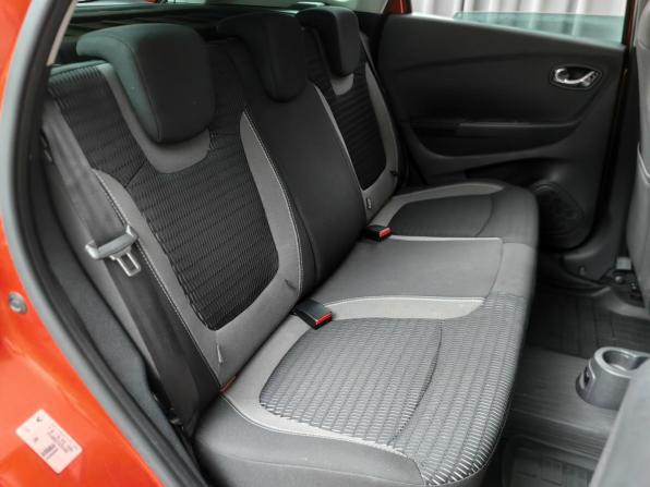 Renault Kaptur I с пробегом 2019 года, цена 1 375 000 рублей, 54616 км, внедорожник, Автокод Объявления