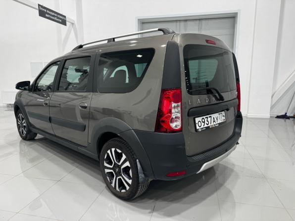 Lada (ВАЗ) Largus I Рестайлинг с пробегом 2021 года, цена 1 245 000 рублей, 124637 км, универсал, Автокод Объявления
