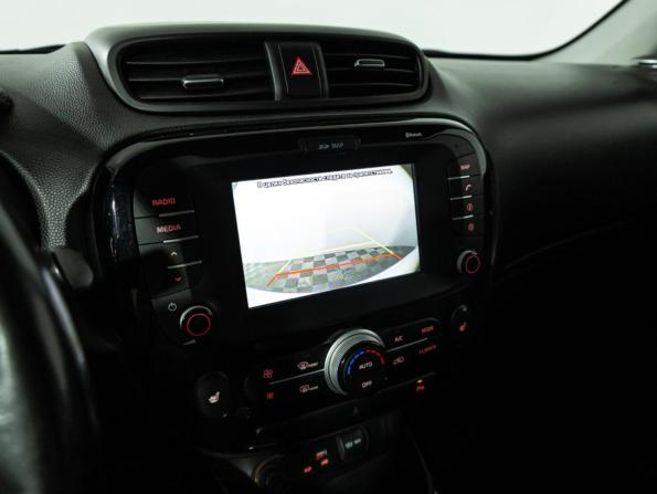 Kia Soul II Рестайлинг с пробегом 2018 года, цена 1 649 700 рублей, 73923 км, хэтчбек, Автокод Объявления