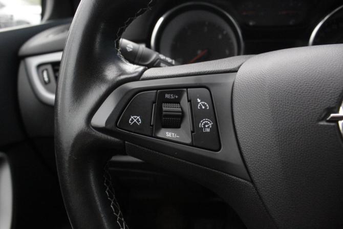 Opel Astra K Рестайлинг с пробегом 2020 года, цена 1 400 000 рублей, 109314 км, универсал, Автокод Объявления
