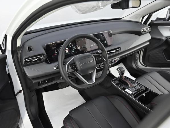 Новый BAIC U5 Plus 2025 года, цена 2 099 000 рублей, седан, Автокод Объявления