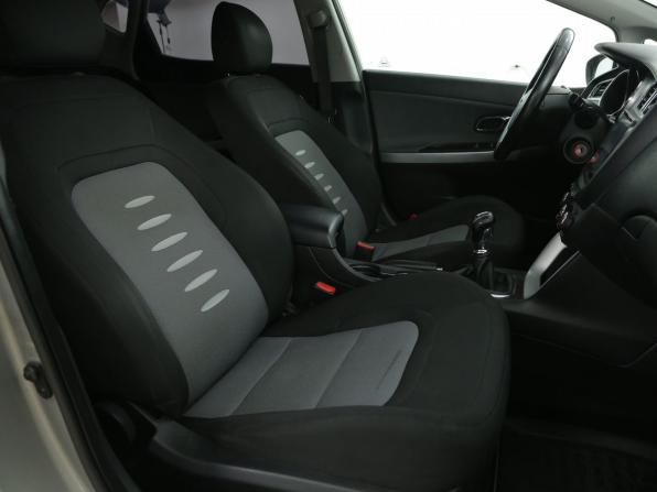 Kia Ceed II с пробегом 2012 года, цена 795 000 рублей, 191600 км, хэтчбек, Автокод Объявления