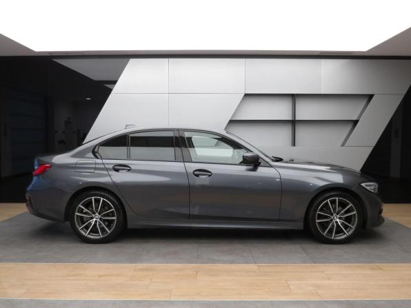 BMW 3 серии VII (G2x) с пробегом 2020 года, цена 3 090 000 рублей, 130000 км, седан, Автокод Объявления