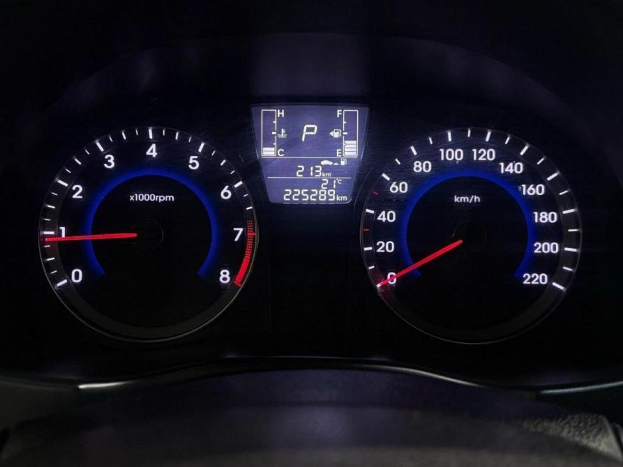 Hyundai Solaris I Рестайлинг Красноярск  - изображение 8