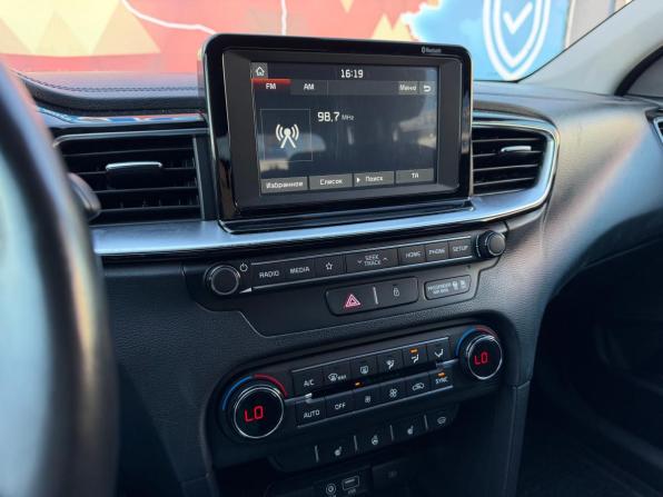 Kia Ceed III с пробегом 2018 года, цена 1 650 000 рублей, 87923 км, хэтчбек, Автокод Объявления