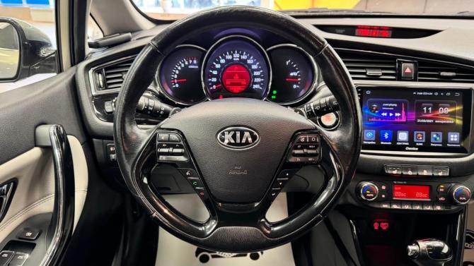 Kia Ceed II Рестайлинг с пробегом 2015 года, цена 1 299 500 рублей, 144563 км, универсал, Автокод Объявления