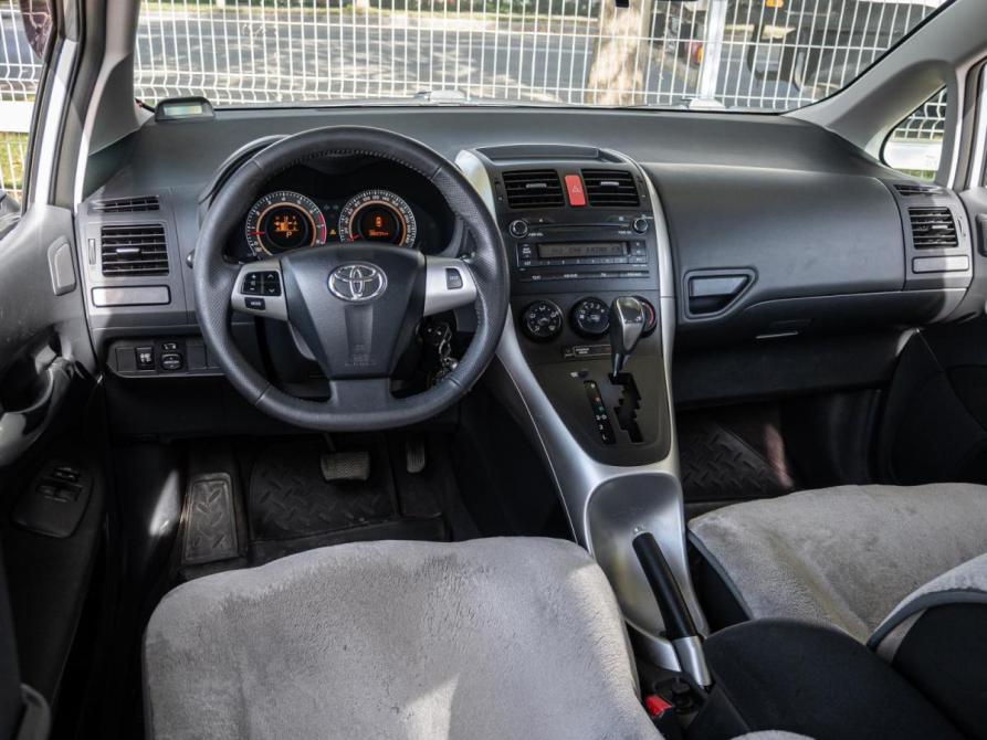 Toyota Auris I Рестайлинг Краснодар  - изображение 6