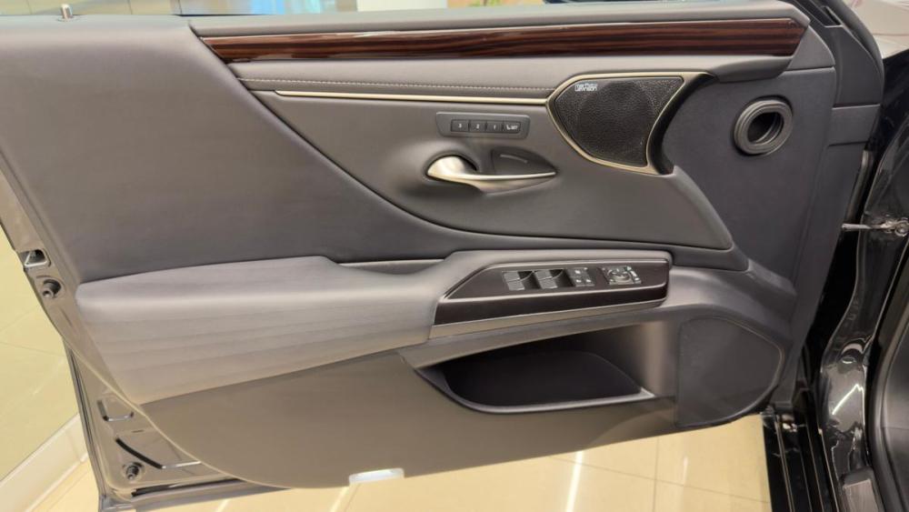 Lexus ES VII Челябинск  - изображение 15