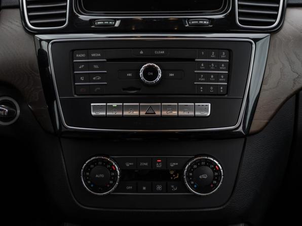 Mercedes-Benz GLE I (W166) с пробегом 2018 года, цена 3 398 000 рублей, 235344 км, внедорожник, Автокод Объявления