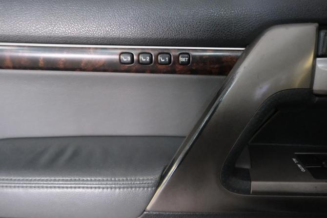 Toyota Land Cruiser 200 Series с пробегом 2009 года, цена 3 299 000 рублей, 312000 км, внедорожник, Автокод Объявления