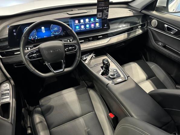 Chery Tiggo 7L с пробегом 2025 года, цена 2 350 000 рублей, 15000 км, внедорожник, Автокод Объявления