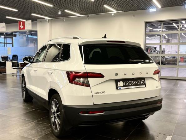 Skoda Karoq I с пробегом 2021 года, цена 2 349 000 рублей, 110643 км, внедорожник, Автокод Объявления