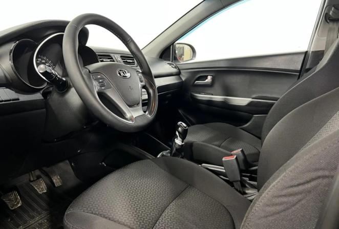 Kia Rio III Рестайлинг с пробегом 2016 года, цена 1 050 000 рублей, 133400 км, седан, Автокод Объявления