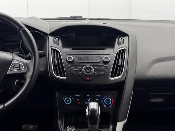 Ford Focus III Рестайлинг с пробегом 2018 года, цена 1 236 000 рублей, 62031 км, хэтчбек, Автокод Объявления