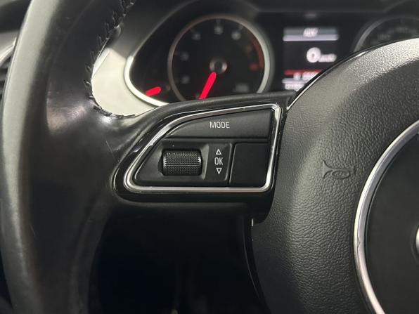 Audi A4 IV (B8) Рестайлинг с пробегом 2013 года, цена 1 648 000 рублей, 215003 км, седан, Автокод Объявления