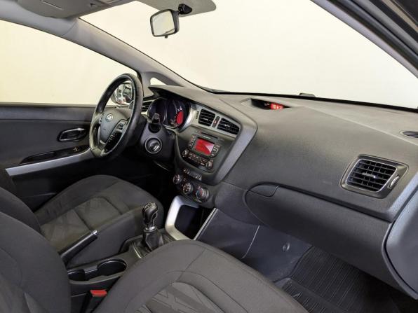 Kia Ceed II с пробегом 2014 года, цена 975 000 рублей, 154944 км, универсал, Автокод Объявления