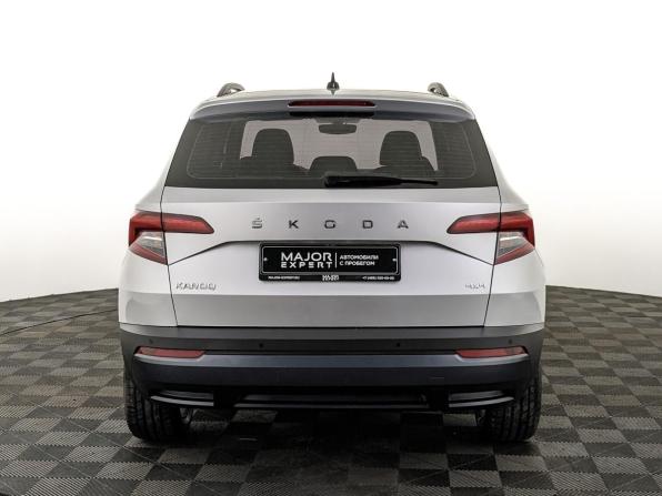 Skoda Karoq I с пробегом 2020 года, цена 2 185 000 рублей, 103015 км, внедорожник, Автокод Объявления