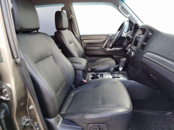 Mitsubishi Pajero IV Рестайлинг 1 с пробегом 2012 года, цена 2 249 000 рублей, 127941 км, внедорожник, Автокод Объявления