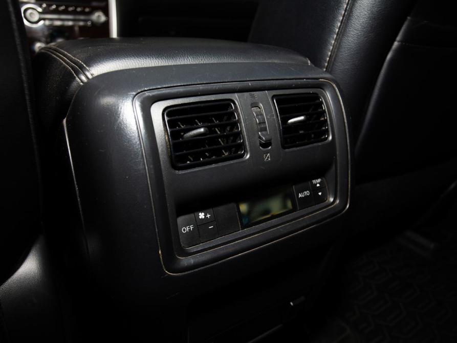 Nissan Pathfinder IV Чита  - изображение 13