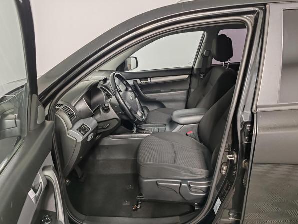 Kia Sorento II Рестайлинг с пробегом 2012 года, цена 1 695 000 рублей, 145923 км, внедорожник, Автокод Объявления