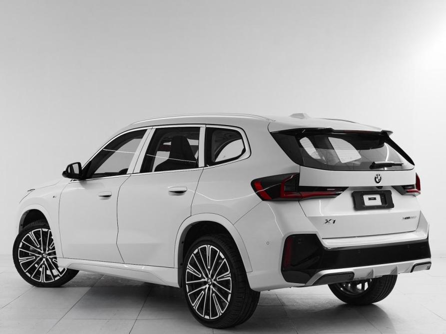 BMW X1 III (U11/U12) Москва  - изображение 4