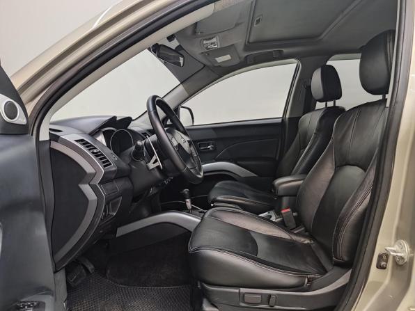 Mitsubishi Outlander II с пробегом 2007 года, цена 1 150 000 рублей, 356557 км, внедорожник, Автокод Объявления