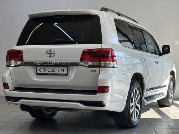 Toyota Land Cruiser 200 Series Рестайлинг 2 с пробегом 2017 года, цена 6 950 000 рублей, 220375 км, внедорожник, Автокод Объявления