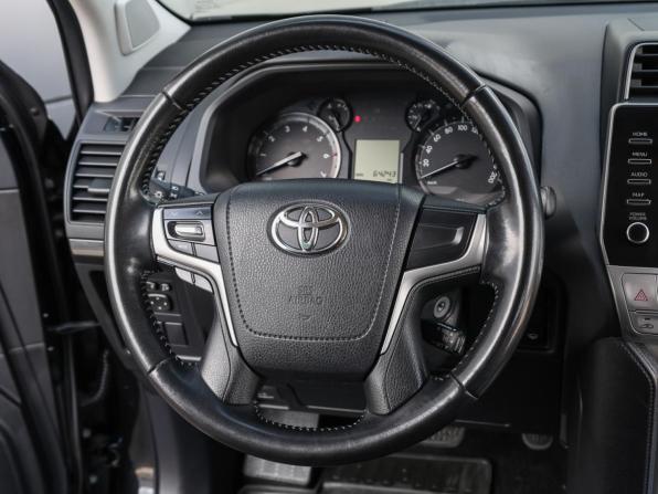 Toyota Land Cruiser Prado 150 Series Рестайлинг 3 с пробегом 2021 года, цена 4 890 000 рублей, 64243 км, внедорожник, Автокод Объявления