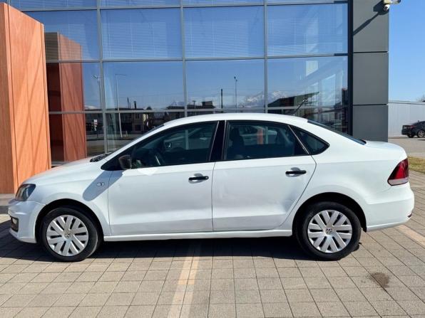 Volkswagen Polo V Рестайлинг с пробегом 2019 года, цена 950 000 рублей, 289245 км, седан, Автокод Объявления