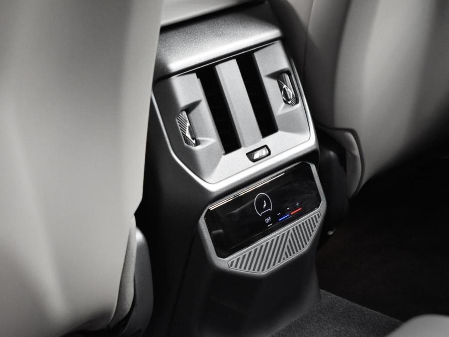 BMW X3 IV (G45/G48) Казань  - изображение 29