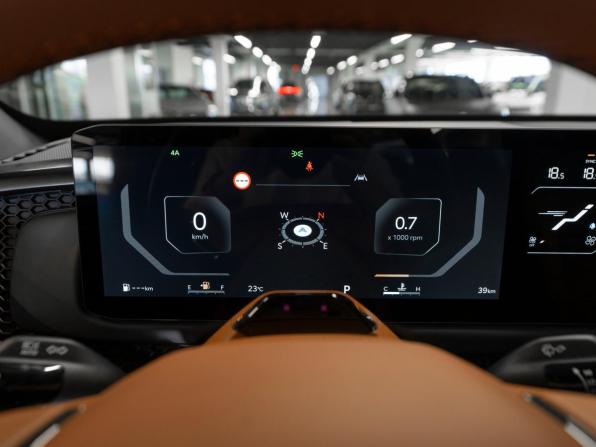Kia Tasman с пробегом 2025 года, цена 7 100 000 рублей, 38 км, пикап, Автокод Объявления