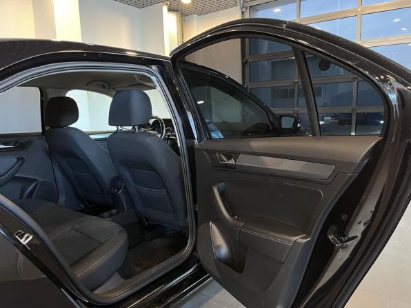 Volkswagen Polo VI с пробегом 2020 года, цена 1 665 000 рублей, 98960 км, лифтбек, Автокод Объявления