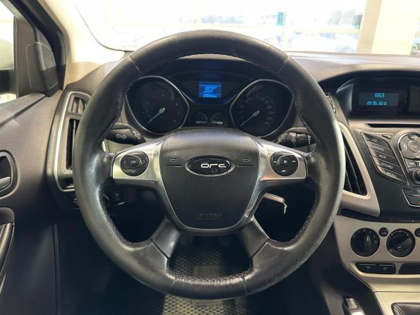 Ford Focus III с пробегом 2013 года, цена 695 000 рублей, 178200 км, хэтчбек, Автокод Объявления