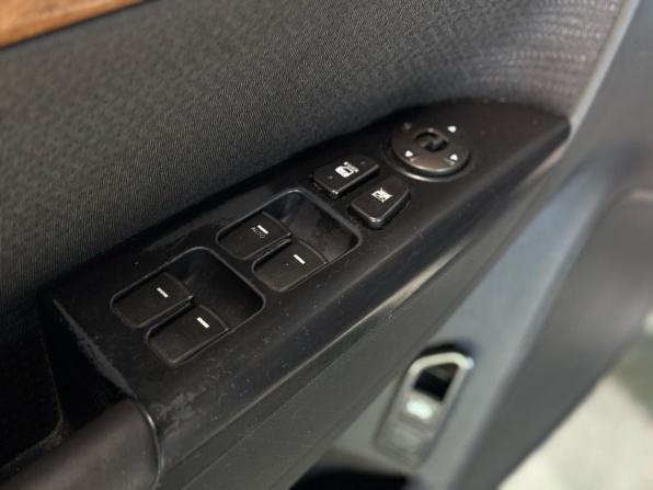 Hyundai Sonata V (NF) Рестайлинг с пробегом 2008 года, цена 600 000 рублей, 289143 км, седан, Автокод Объявления