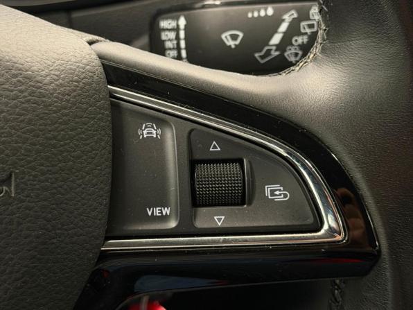 Skoda Karoq I с пробегом 2020 года, цена 2 222 000 рублей, 85081 км, внедорожник, Автокод Объявления