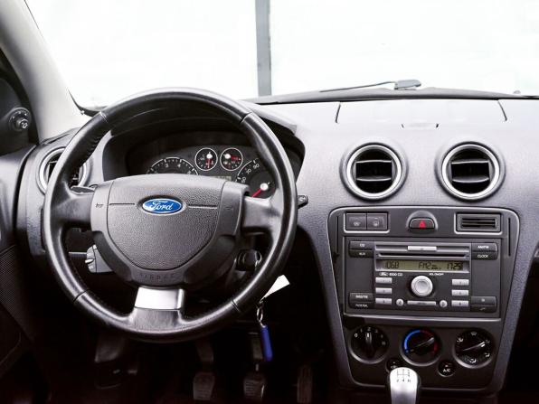 Ford Fusion I Рестайлинг с пробегом 2007 года, цена 342 111 рублей, 244664 км, хэтчбек, Автокод Объявления