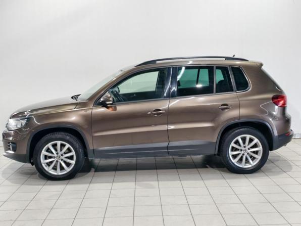 Volkswagen Tiguan I Рестайлинг с пробегом 2015 года, цена 1 452 000 рублей, 212847 км, внедорожник, Автокод Объявления