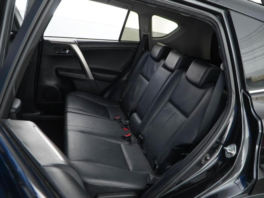Toyota RAV4 IV (XA40) Москва  - изображение 9