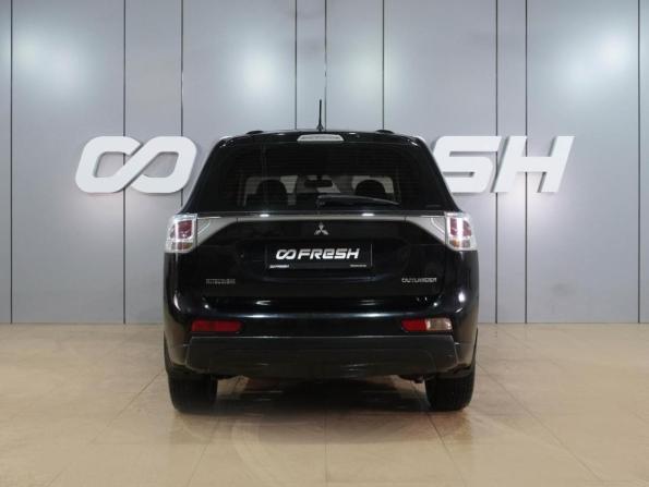 Mitsubishi Outlander III с пробегом 2012 года, цена 1 199 000 рублей, 268306 км, внедорожник, Автокод Объявления