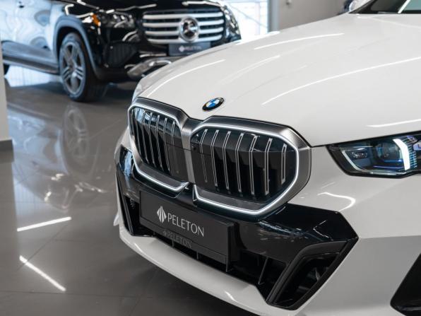 BMW 5 серии VIII (G60/G61/G68) с пробегом 2024 года, цена 6 550 000 рублей, 22543 км, седан, Автокод Объявления
