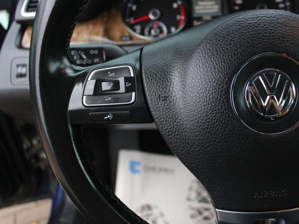 Volkswagen Passat B7 с пробегом 2014 года, цена 1 110 800 рублей, 234250 км, седан, Автокод Объявления