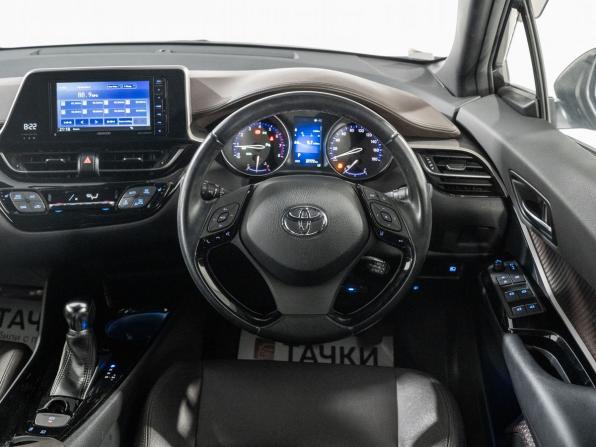 Toyota C-HR I с пробегом 2018 года, цена 1 850 000 рублей, 27773 км, внедорожник, Автокод Объявления
