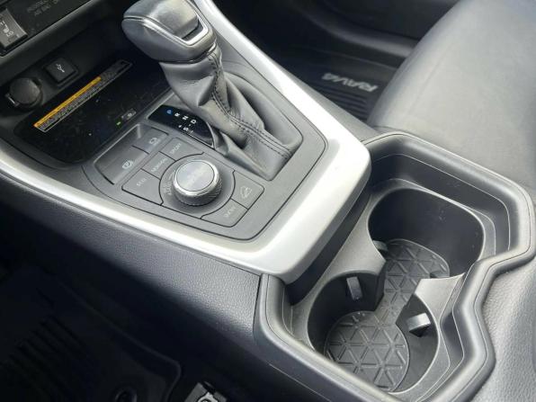 Toyota RAV4 V (XA50) с пробегом 2021 года, цена 3 799 000 рублей, 78000 км, внедорожник, Автокод Объявления