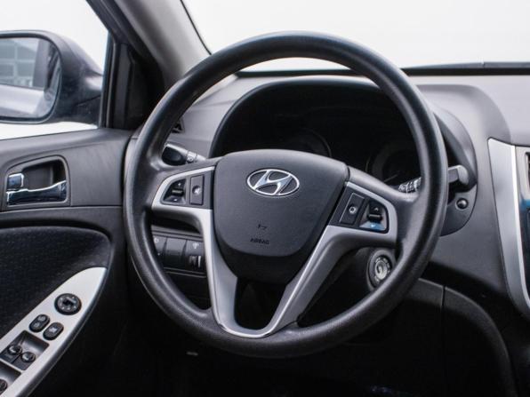 Hyundai Solaris I с пробегом 2013 года, цена 740 000 рублей, 193862 км, хэтчбек, Автокод Объявления