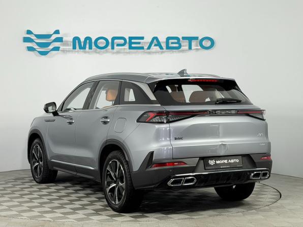 BAIC X75 с пробегом 2024 года, цена 2 480 000 рублей, 12519 км, внедорожник, Автокод Объявления