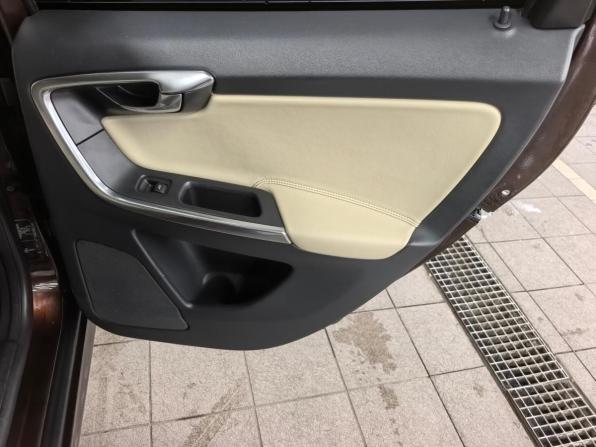 Volvo XC60 I Рестайлинг с пробегом 2014 года, цена 1 490 000 рублей, 226500 км, внедорожник, Автокод Объявления