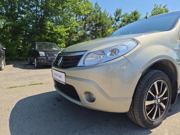 Renault Sandero I с пробегом 2012 года, цена 595 000 рублей, 238651 км, хэтчбек, Автокод Объявления