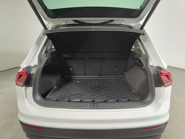 Volkswagen Tiguan II с пробегом 2018 года, цена 2 597 000 рублей, 85150 км, внедорожник, Автокод Объявления