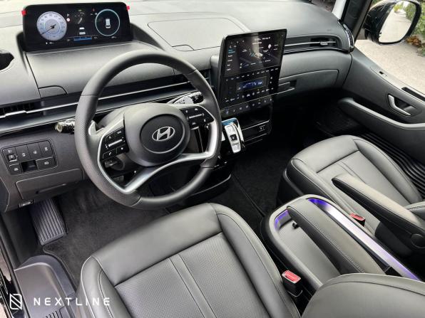 Новый Hyundai Staria I 2024 года, цена 10 390 000 рублей, минивэн, Автокод Объявления
